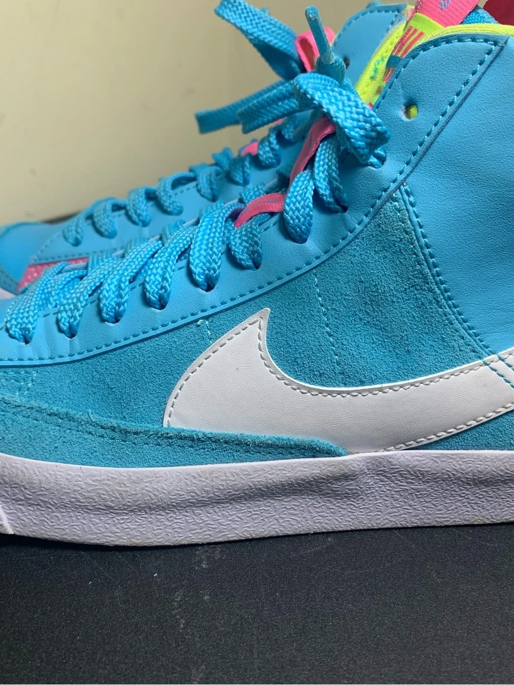 Kids Nike Blazer Mid 77 (Size 4Y US) Good Condition